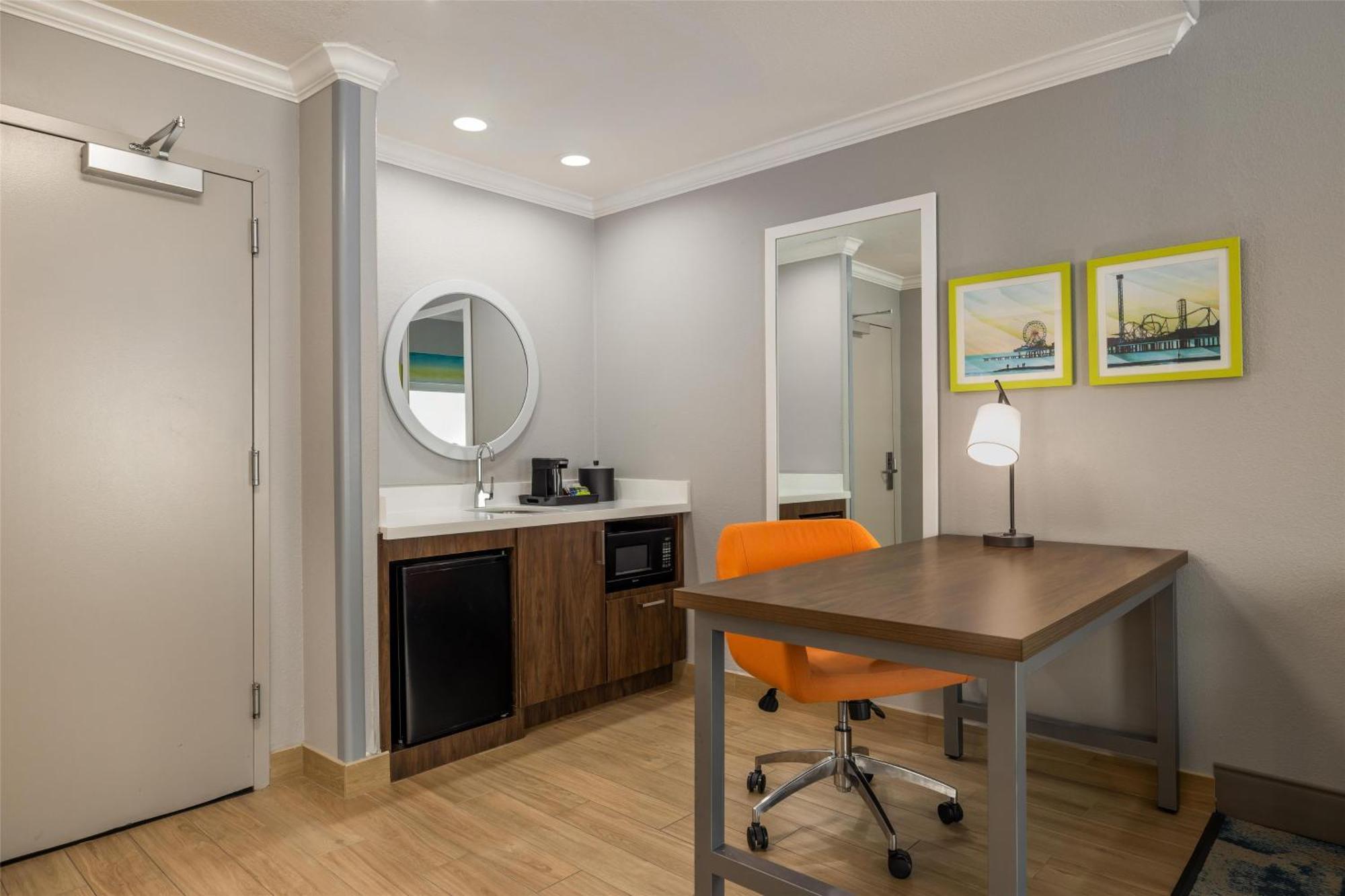 Hampton Inn & Suites Galveston Bagian luar foto