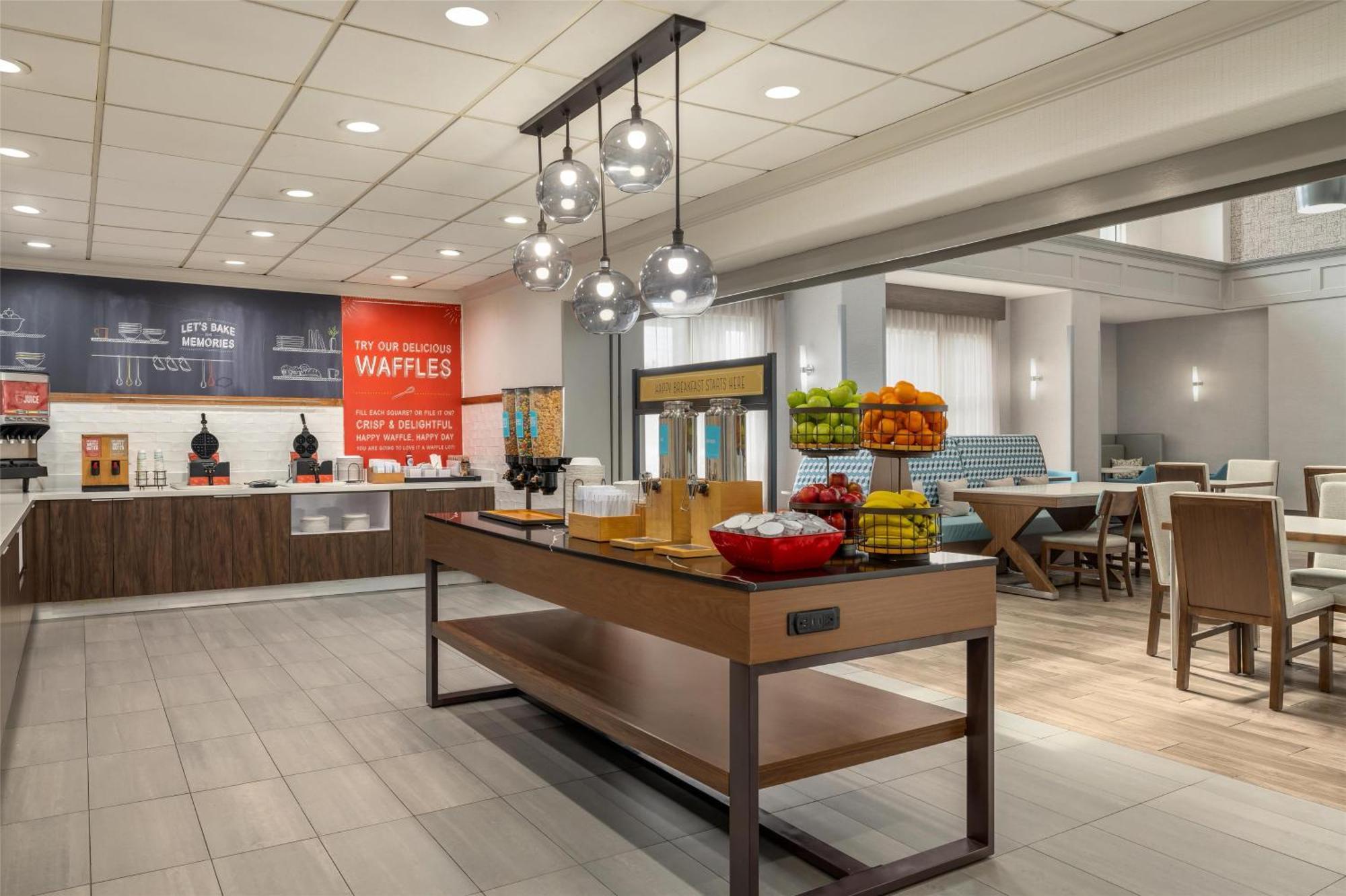 Hampton Inn & Suites Galveston Bagian luar foto